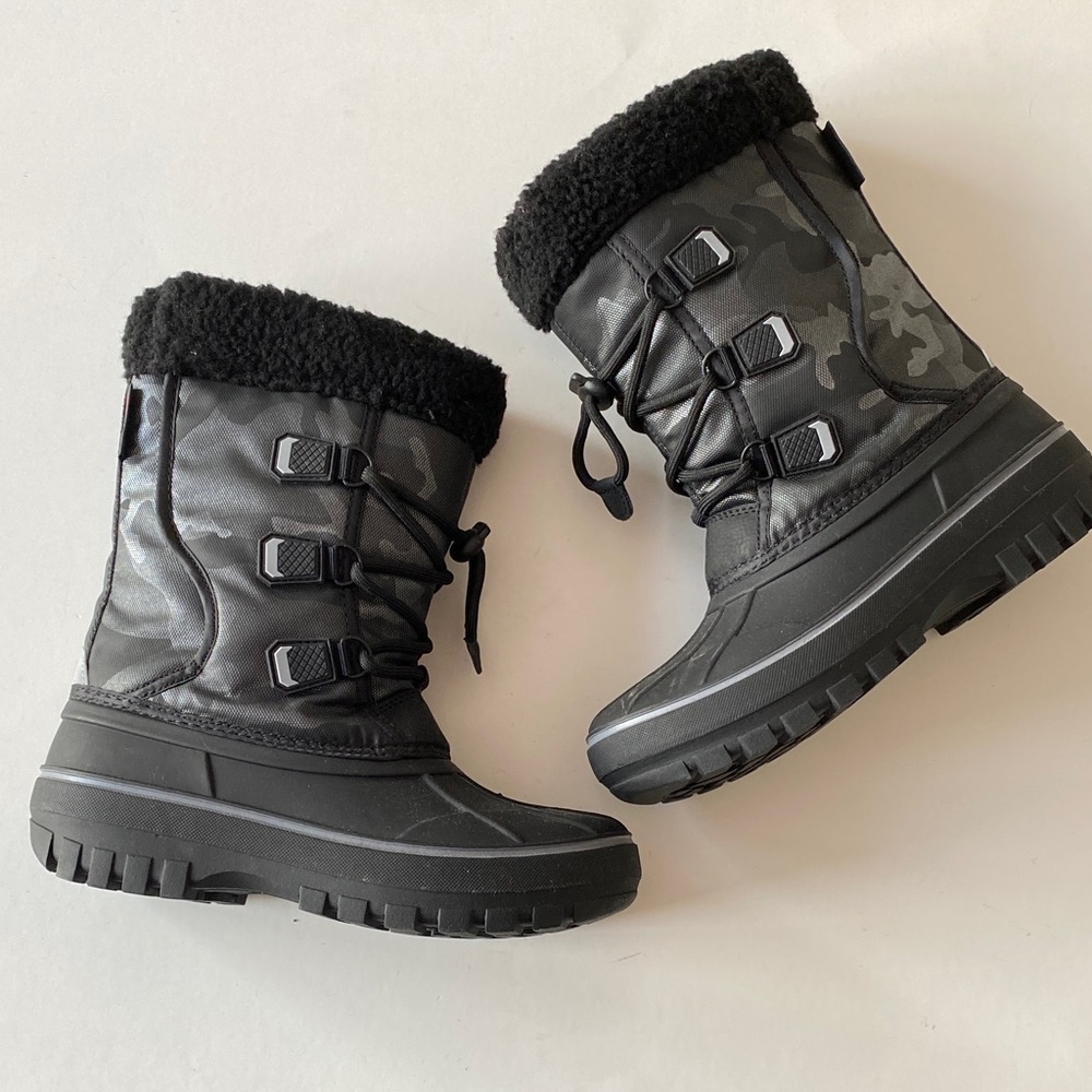 KID 3M Thinsulate Black and Gray Snow Boots